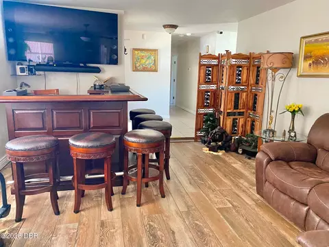 Living - 153 University Cir, Ormond Beach, FL 32176 photo 4 of 9