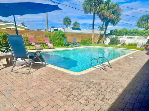 Exterior - 153 University Cir, Ormond Beach, FL 32176 photo 7 of 10
