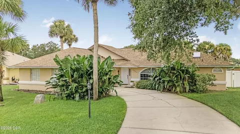 4586 Miles Dr, Port Orange, FL 32127