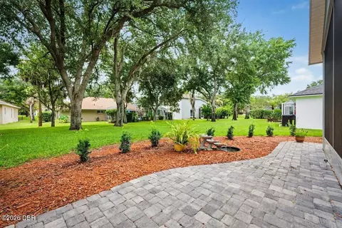 Exterior - 39 Lakebluff Dr, Ormond Beach, FL 32174 photo 6 of 8