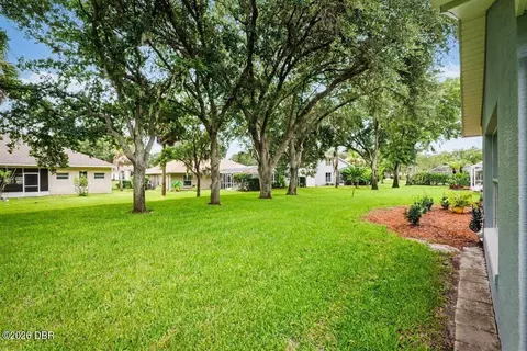 Exterior - 39 Lakebluff Dr, Ormond Beach, FL 32174 photo 4 of 8