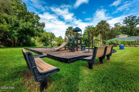 View/Area - 39 Lakebluff Dr, Ormond Beach, FL 32174 photo 7 of 7