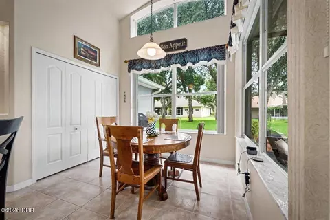 Dining - 39 Lakebluff Dr, Ormond Beach, FL 32174 photo 4 of 5