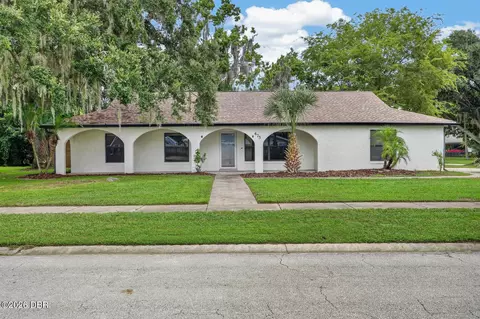 475 Woodstock Dr, Port Orange, FL 32127
