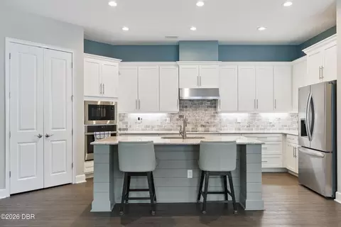 Kitchen - 368 Stirling Bridge Dr, Ormond Beach, FL 32174 photo 1 of 6