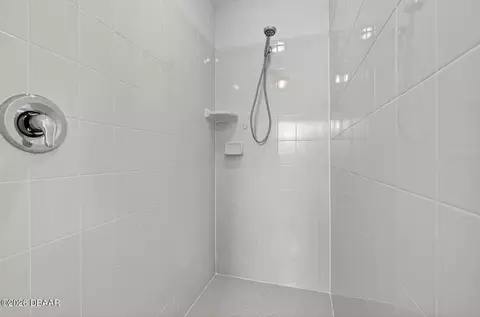 Bath - 129 Grey Dapple Way, Ormond Beach, FL 32174 photo 2 of 3
