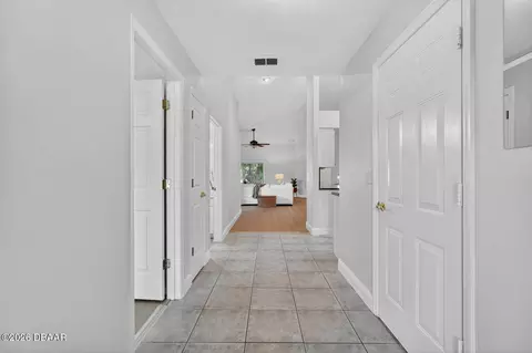 Entry Way - 129 Grey Dapple Way, Ormond Beach, FL 32174 photo 3 of 4