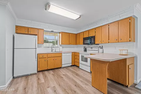 Kitchen - 145 Hernandez Ave, Ormond Beach, FL 32174 photo 1 of 3
