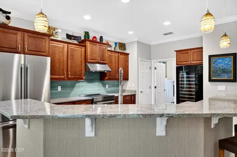 Kitchen - 29 Apian Way, Ormond Beach, FL 32174 photo 4 of 5
