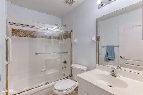 Bath - 38 Old Macon Dr, Ormond Beach, FL 32174 photo 5 of 7