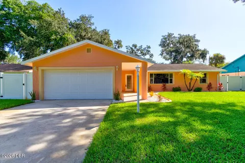 1013 Indian Oaks E, Holly Hill, FL 32117