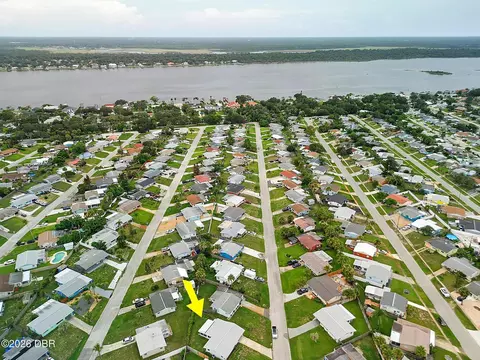 View/Area - 22 Beechwood Dr, Ormond Beach, FL 32176 photo 2 of 8