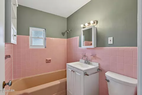 Bath - 22 Beechwood Dr, Ormond Beach, FL 32176 photo 1 of 2