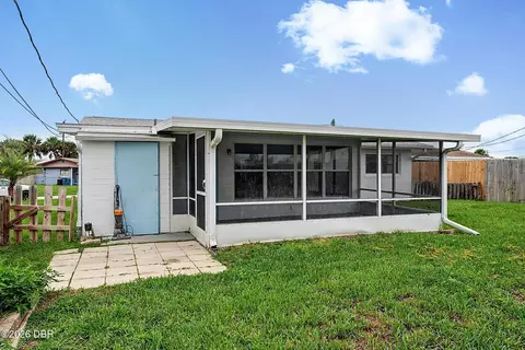 Exterior - 22 Beechwood Dr, Ormond Beach, FL 32176 photo 4 of 14