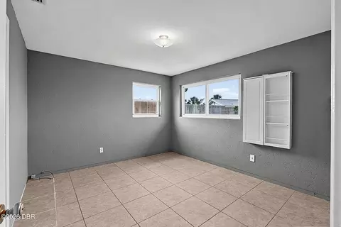 Bedroom - 22 Beechwood Dr, Ormond Beach, FL 32176 photo 8 of 9