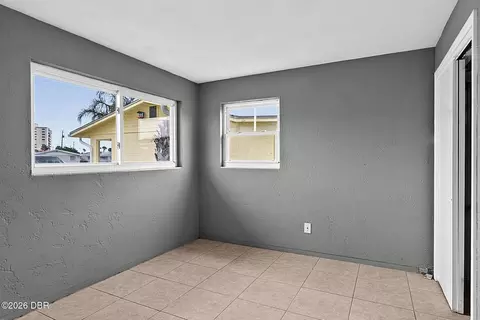 Bedroom - 22 Beechwood Dr, Ormond Beach, FL 32176 photo 5 of 9