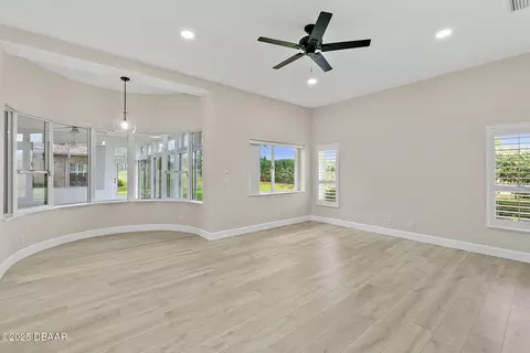 Living - 38 Kingsley Cir, Ormond Beach, FL 32174 photo 9 of 10
