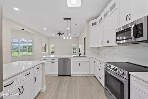 Kitchen - 38 Kingsley Cir, Ormond Beach, FL 32174 photo 1 of 5