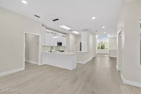 Kitchen - 38 Kingsley Cir, Ormond Beach, FL 32174 photo 5 of 5