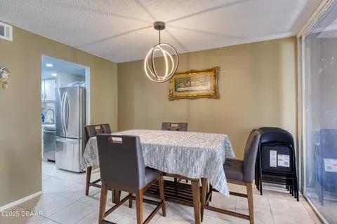 Dining - 5500 Ocean Shore Blvd, Ormond Beach, FL 32176 photo 3 of 4
