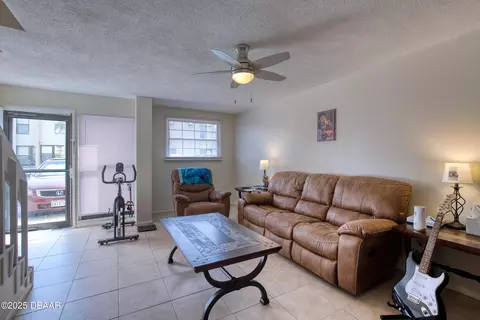 Living - 5500 Ocean Shore Blvd, Ormond Beach, FL 32176 photo 1 of 5