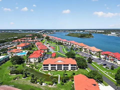 443 Bouchelle Dr, New Smyrna Beach, FL 32169
