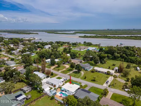 View/Area - 926 Fernald St, Edgewater, FL 32132 photo 6 of 13