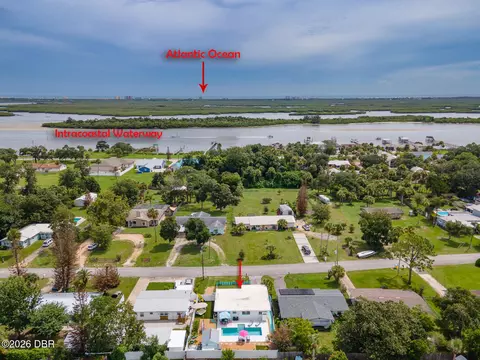 View/Area - 926 Fernald St, Edgewater, FL 32132 photo 1 of 13