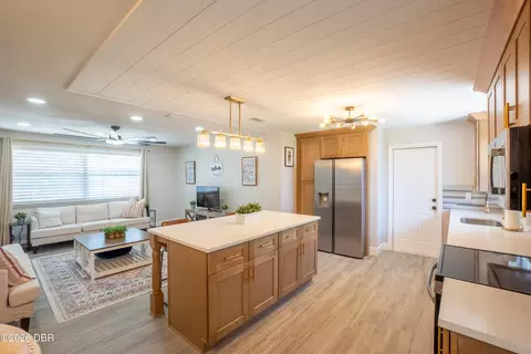 Kitchen - 27 Valhalla Ave, Ormond Beach, FL 32176 photo 2 of 4