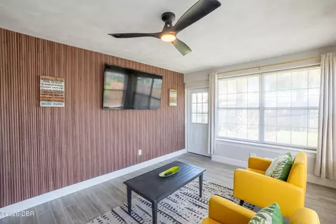 Living - 27 Valhalla Ave, Ormond Beach, FL 32176 photo 3 of 3