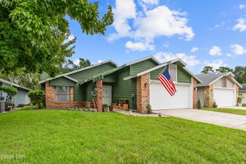 918 N Lakewood Ter, Port Orange, FL 32127