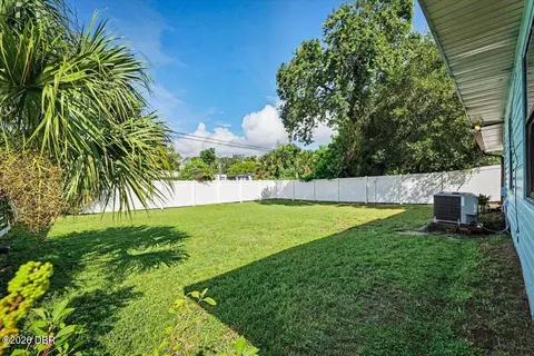 Exterior - 1978 Myrtle Jo Dr, Ormond Beach, FL 32174 photo 6 of 8