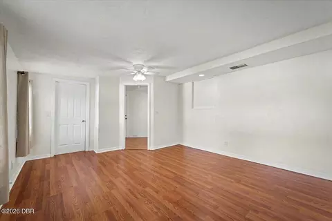 Living - 1978 Myrtle Jo Dr, Ormond Beach, FL 32174 photo 6 of 9