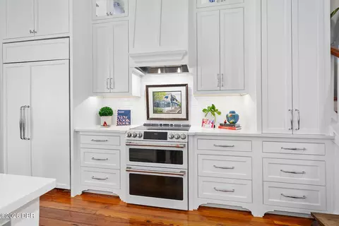 Kitchen - 94 N Beach St, Ormond Beach, FL 32174 photo 3 of 7