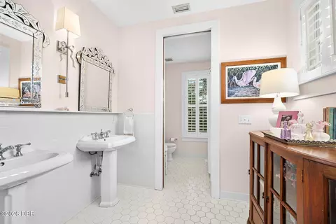 Bath - 94 N Beach St, Ormond Beach, FL 32174 photo 6 of 9