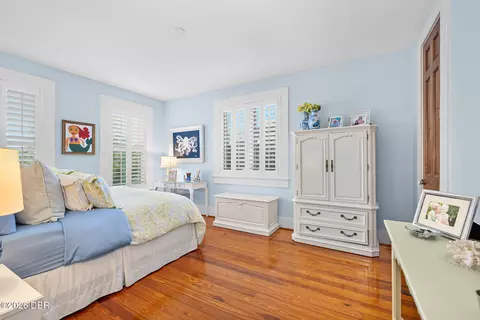 Bedroom - 94 N Beach St, Ormond Beach, FL 32174 photo 7 of 9