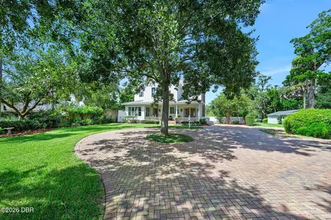 Exterior - 94 N Beach St, Ormond Beach, FL 32174 photo 2 of 13