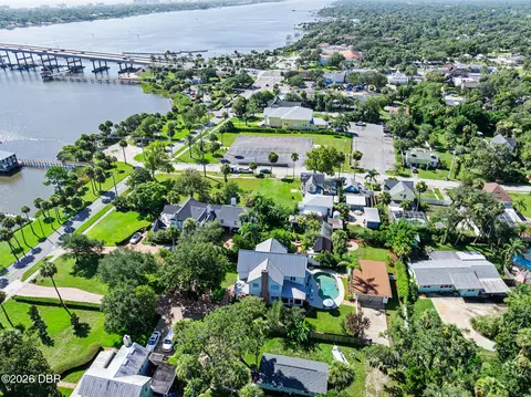 View/Area - 94 N Beach St, Ormond Beach, FL 32174 photo 4 of 9