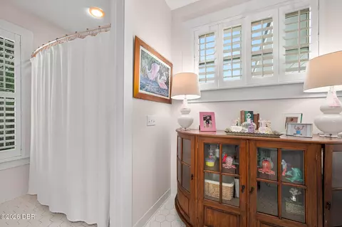 Bath - 94 N Beach St, Ormond Beach, FL 32174 photo 7 of 9