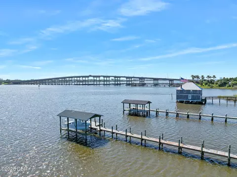 View/Area - 94 N Beach St, Ormond Beach, FL 32174 photo 7 of 9
