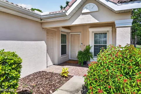 68 Golf Villa Dr, Port Orange, FL 32128