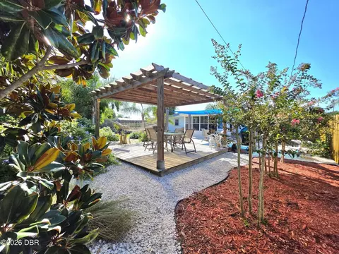 Exterior - 35 Seacrest Dr, Ormond Beach, FL 32176 photo 4 of 10