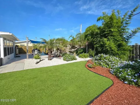 Exterior - 35 Seacrest Dr, Ormond Beach, FL 32176 photo 8 of 10
