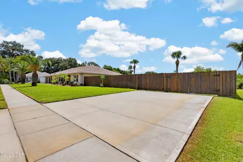 Exterior - 1102 12th St, Edgewater, FL 32132 photo 10 of 11