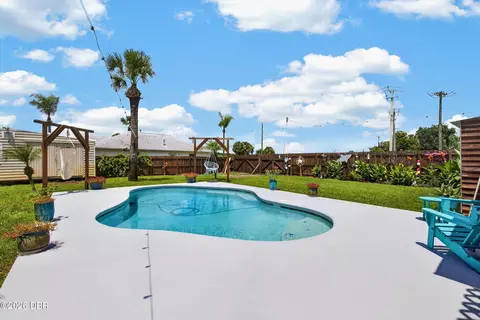 Exterior - 1102 12th St, Edgewater, FL 32132 photo 4 of 11