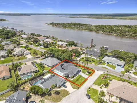 View/Area - 3555 John Anderson Dr, Ormond Beach, FL 32176 photo 4 of 4