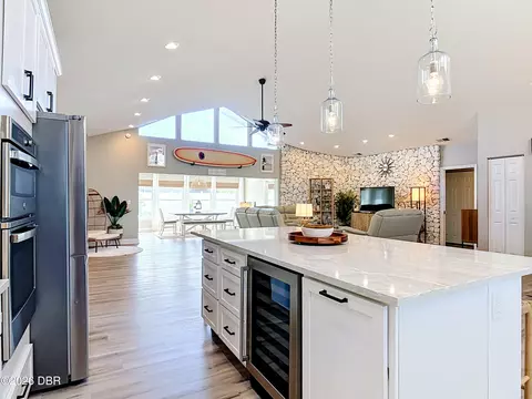 Kitchen - 3555 John Anderson Dr, Ormond Beach, FL 32176 photo 4 of 7