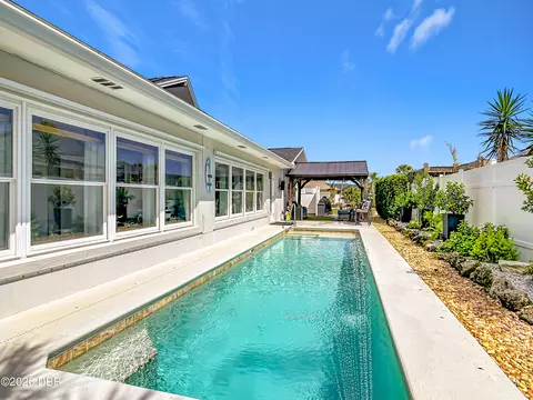 Exterior - 3555 John Anderson Dr, Ormond Beach, FL 32176 photo 1 of 4