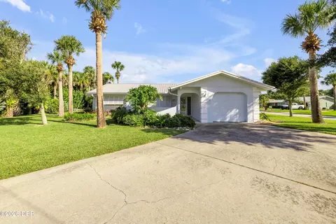 13 Hillside Dr, New Smyrna Beach, FL 32169