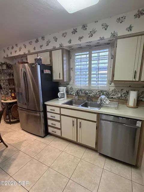 Kitchen - 1640 Juno Trl, Astor, FL 32102 photo 3 of 3
